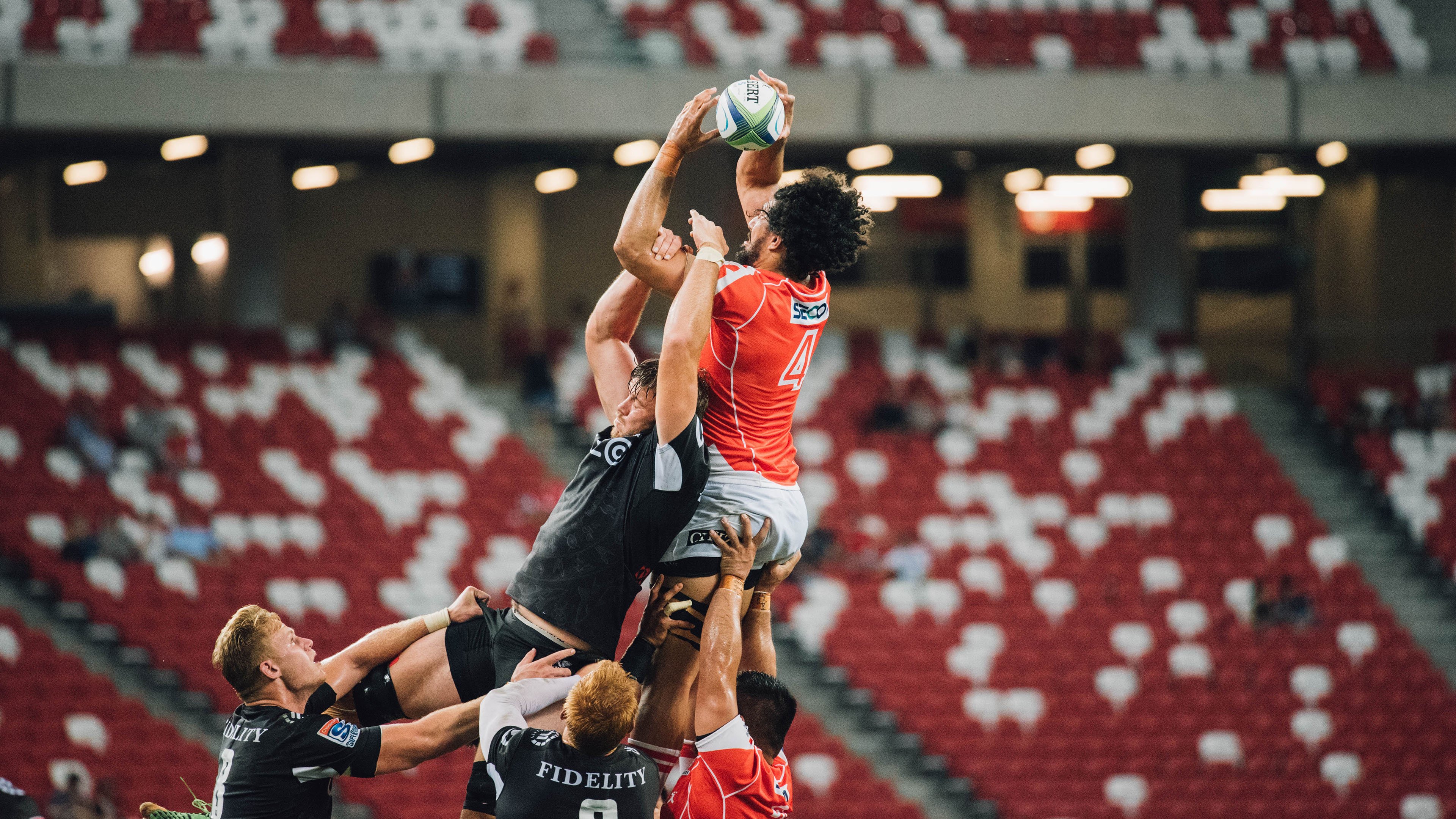 影像革命:虚拟实境增强观赛体验的新玩法,虚拟影像重建技术